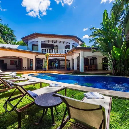 Blue Jewel Oceanfront Private Villa
