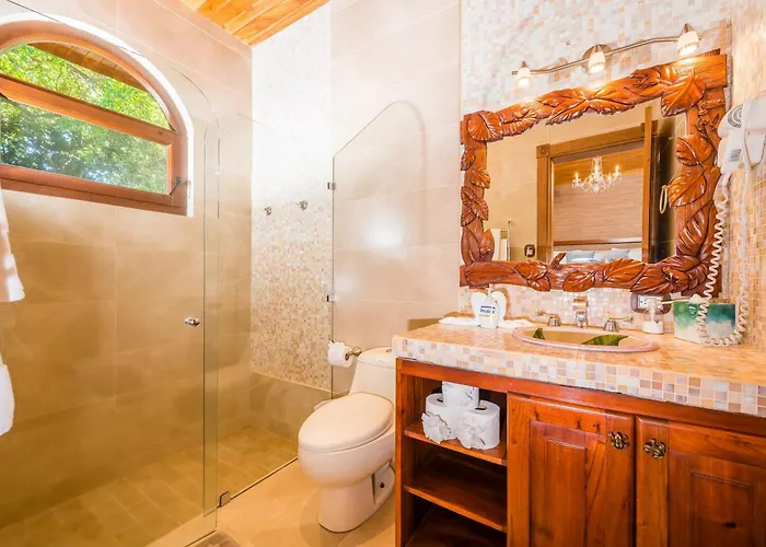 Villa Blue Jewel Oceanfront Private Tamarindo