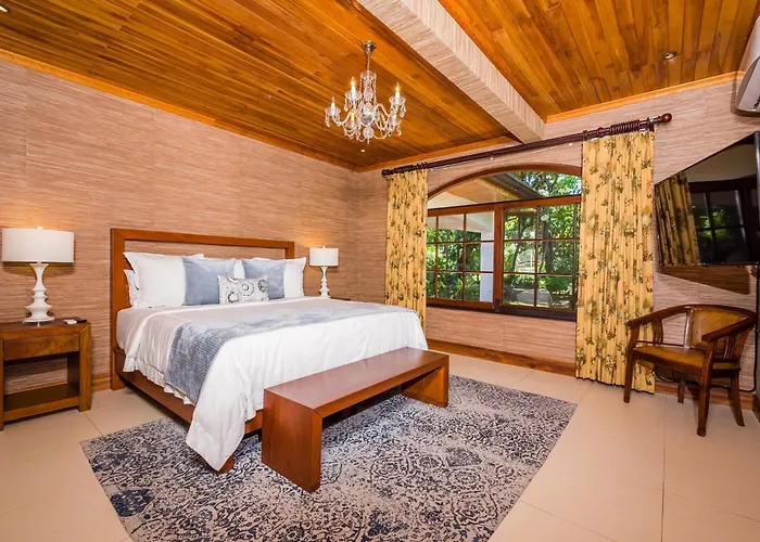 Blue Jewel Oceanfront Private * Tamarindo