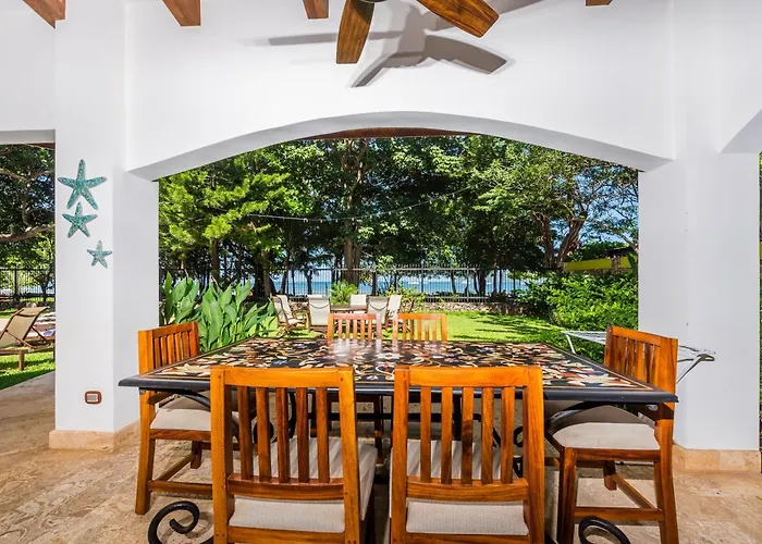Villa Blue Jewel Oceanfront Private