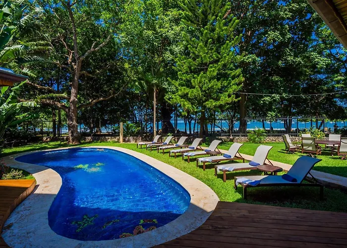 Blue Jewel Oceanfront Private *